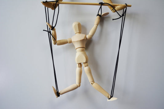 他人の余計なおせっかいを、AIと読書でぶっ飛ばせ！